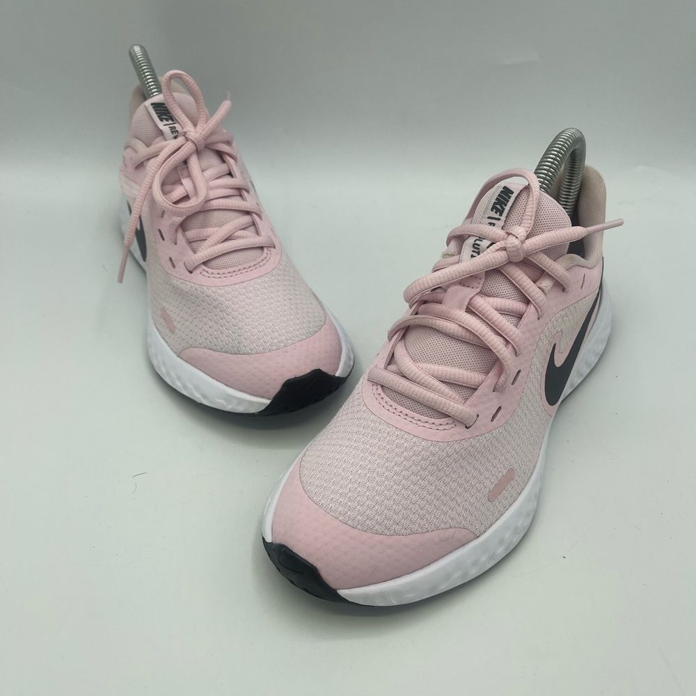 Nike Revolution 5 Running Shoe